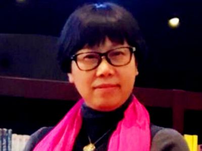 張家瓊：重慶第二師范學(xué)院學(xué)前教育學(xué)院院長(zhǎng)、教授、教育學(xué)博士