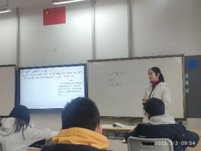 注重學(xué)習(xí)過(guò)程，完美教學(xué)效果——中學(xué)部語(yǔ)文組教研活動(dòng)簡(jiǎn)報(bào)